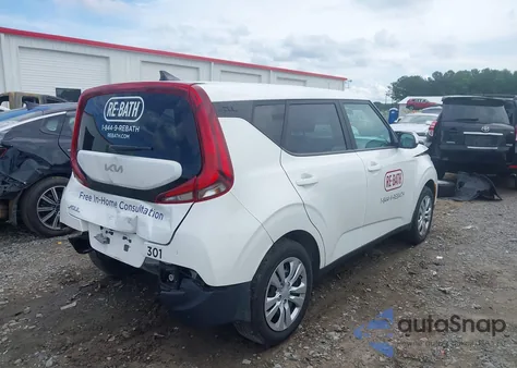 2022 Kia Soul Lx из США, поврежденный, VIN KNDJ23AU1N7175387